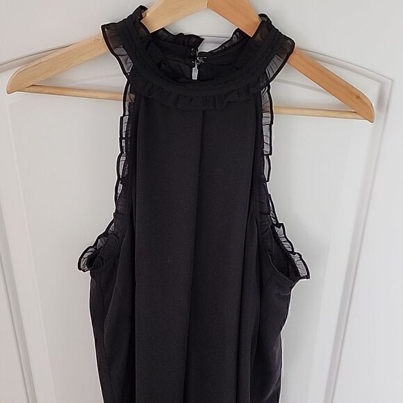 BCBG Sleeveless Cocktail Dress Lined Double Hook Neck Date Night Party Cute Sexy - Picture 2 of 8